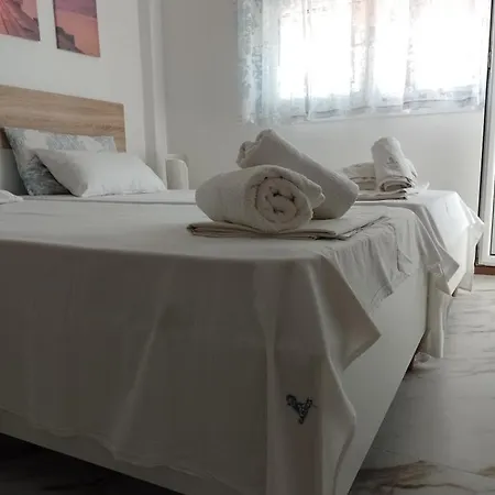 ιόλη