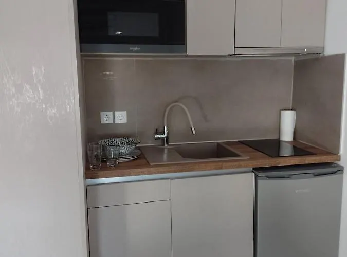 Apartment ιόλη *