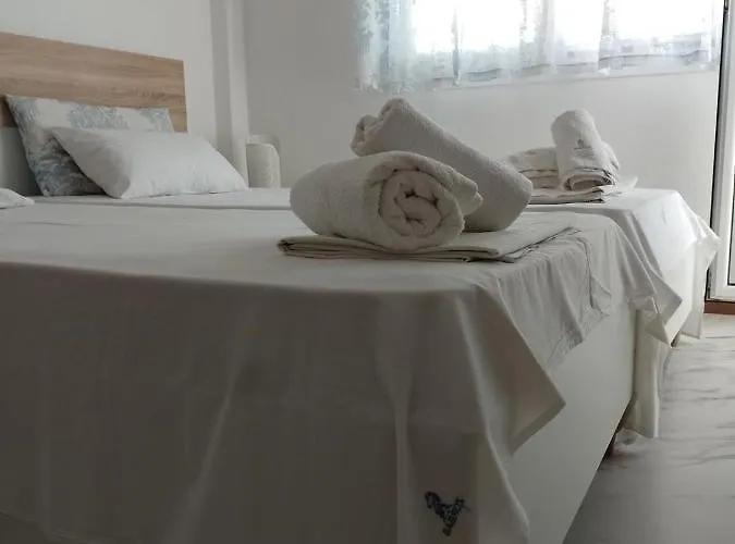 ιόλη